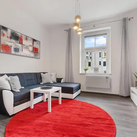 Air Conditioned 5 Min To Railway Station - Old Town * Bratislava