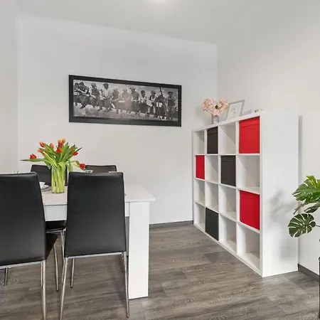 Appartamento Ac Urban 5 Min To Station Bratislava